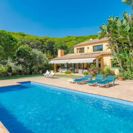 فيلة Casa Les Oliveres