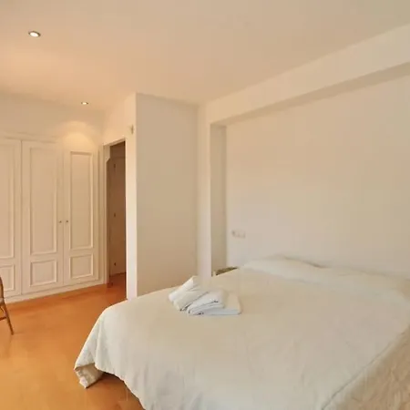 فيلة Casa Les Oliveres