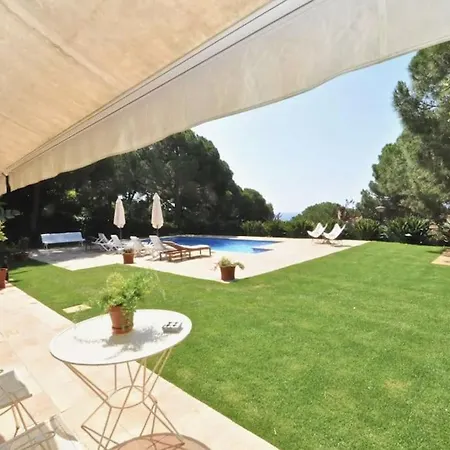 Casa Les Oliveres يوريت دي مار