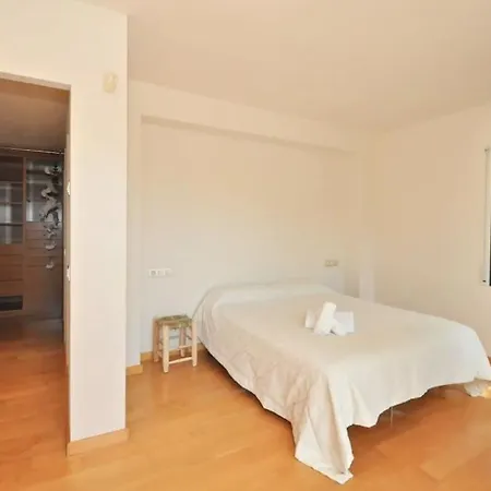فيلة Casa Les Oliveres *
