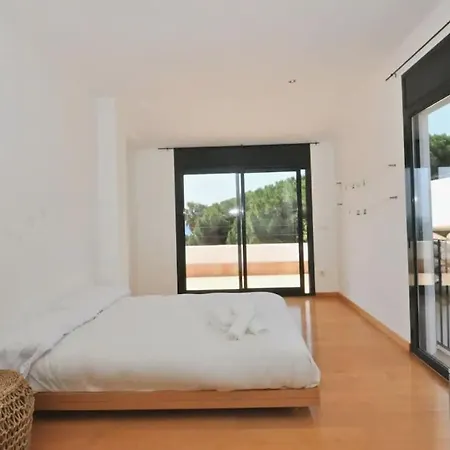 Casa Les Oliveres 别墅 滨海略雷特